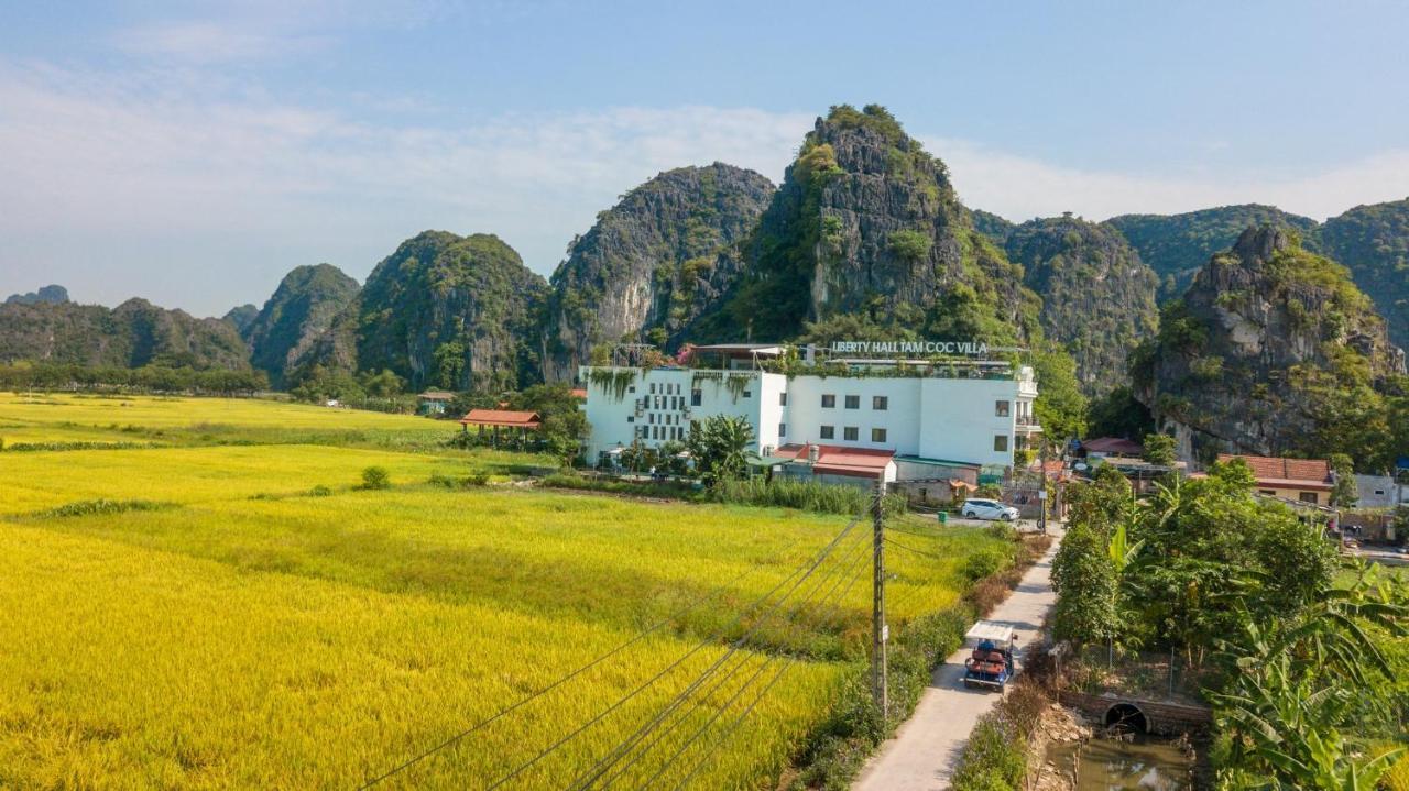 Liberty Hall Tam Coc Hotel & Villa Ніньбінь Екстер'єр фото