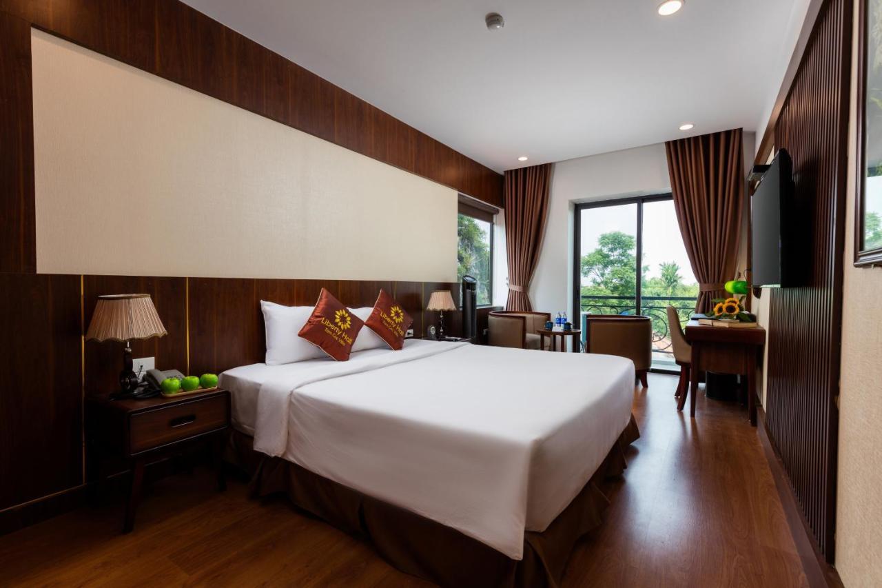 Liberty Hall Tam Coc Hotel & Villa Ніньбінь Екстер'єр фото