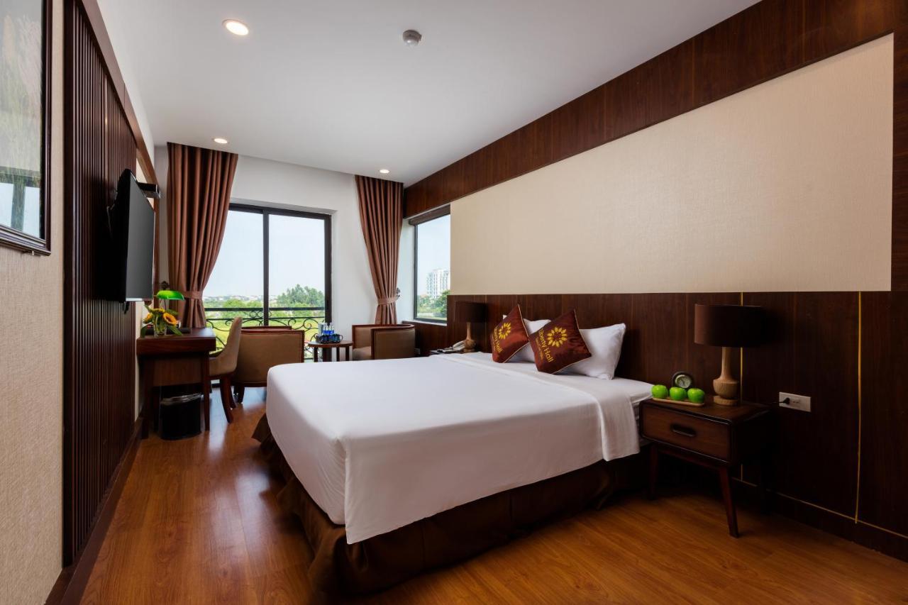Liberty Hall Tam Coc Hotel & Villa Ніньбінь Екстер'єр фото