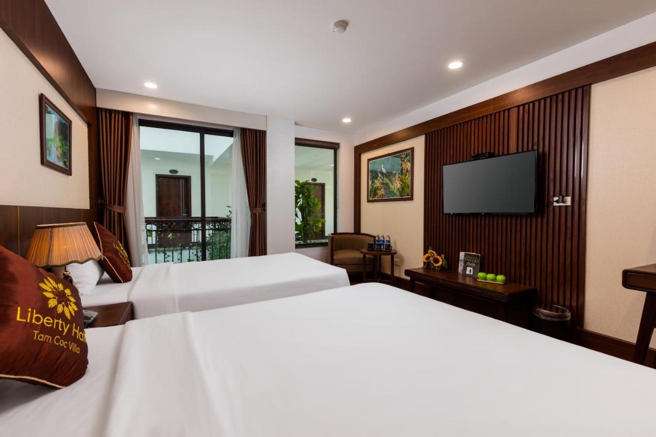 Liberty Hall Tam Coc Hotel & Villa Ніньбінь Екстер'єр фото